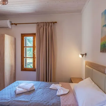 Tatil Evi Lucia's *
